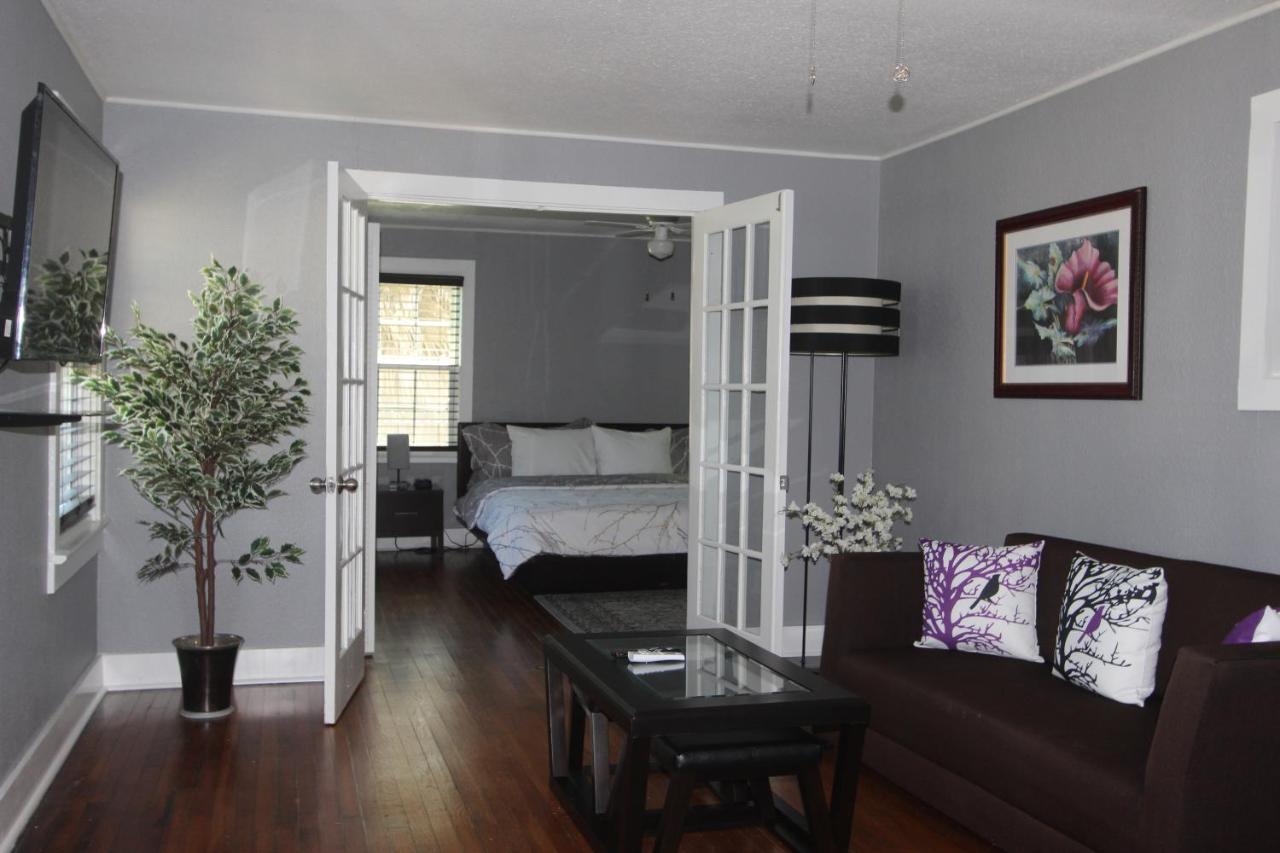 The George Manor Bed & Breakfast กาลเวสตัน ภายนอก รูปภาพ
