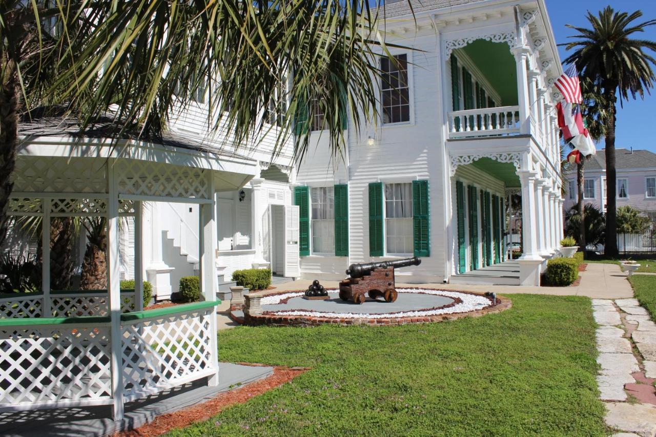 The George Manor Bed & Breakfast กาลเวสตัน ภายนอก รูปภาพ