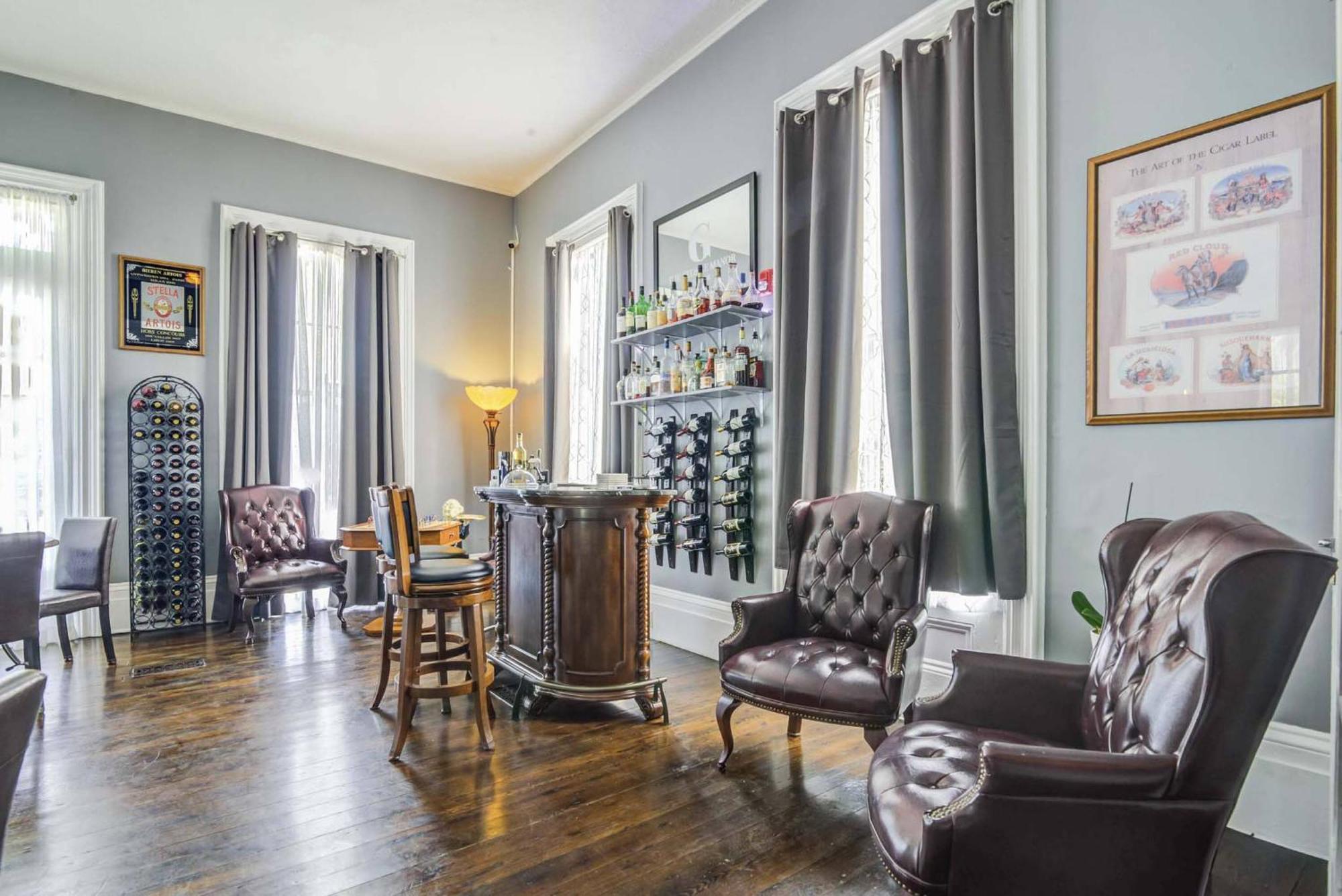 The George Manor Bed & Breakfast กาลเวสตัน ภายนอก รูปภาพ